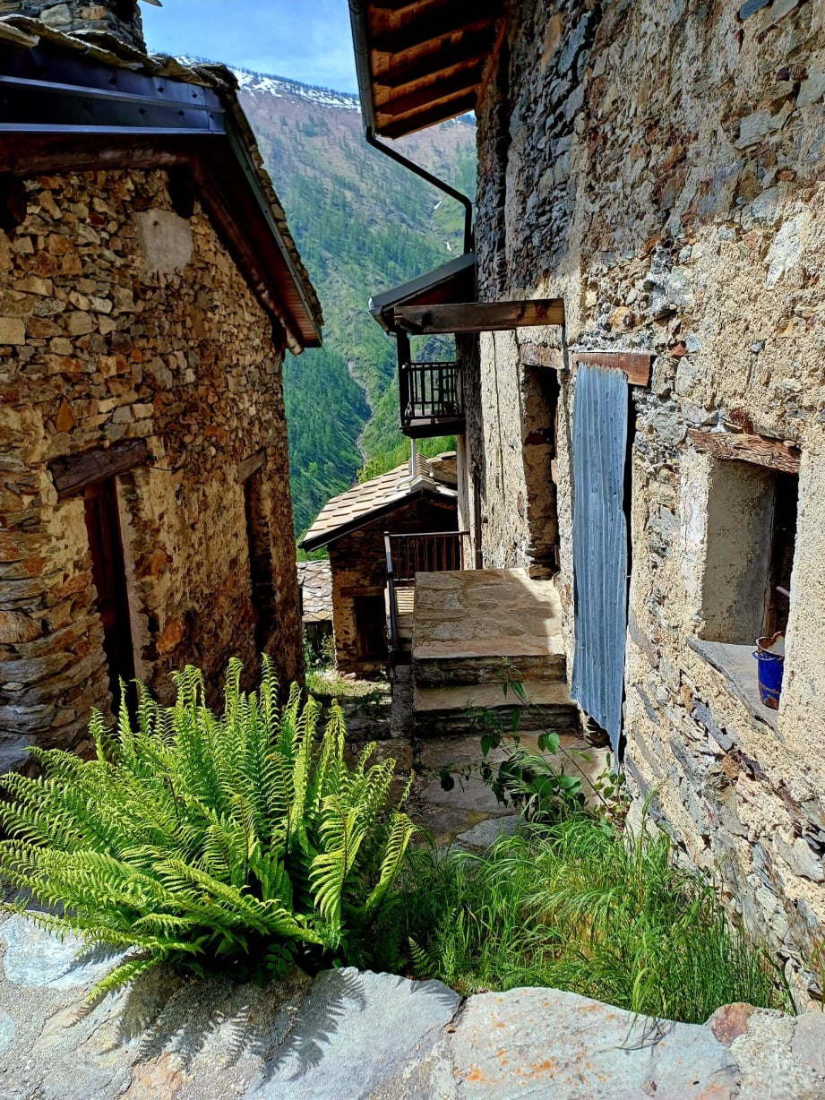 Altes Gebäude in den Waldensertälern
